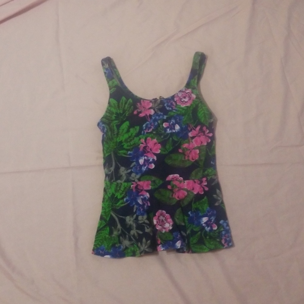 Express preplum tank